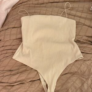 H&M Off-White Ribbed Bodysuit